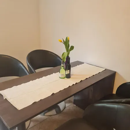 Super Schoene Monteurunterkunft, Handwerkerwohnung, Naehe Hanau Und Frankfurt *