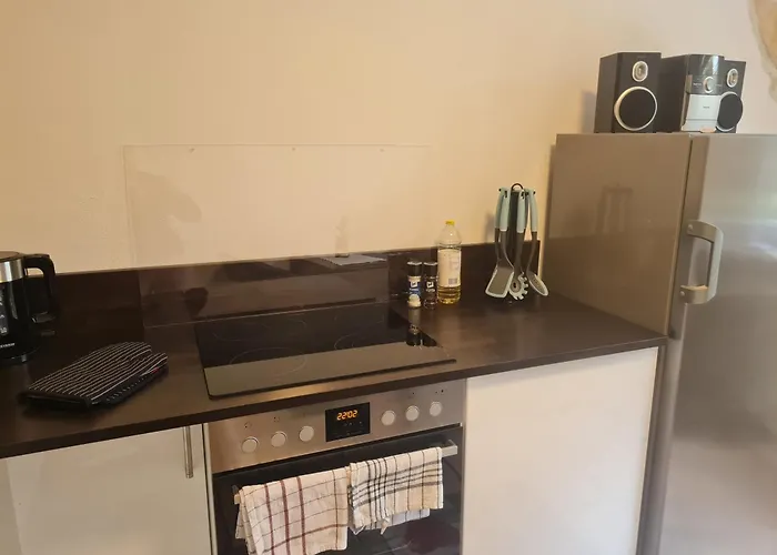 Super Schoene Monteurunterkunft, Handwerkerwohnung, Naehe Hanau Und Frankfurt Apartamento