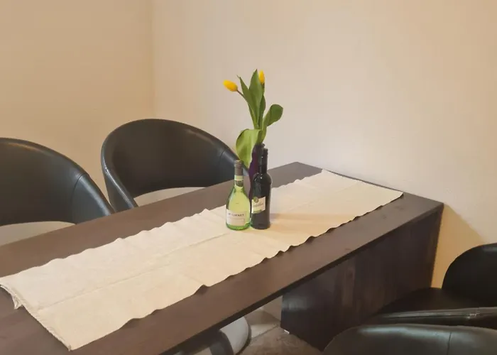 Super Schoene Monteurunterkunft, Handwerkerwohnung, Naehe Hanau Und Frankfurt *