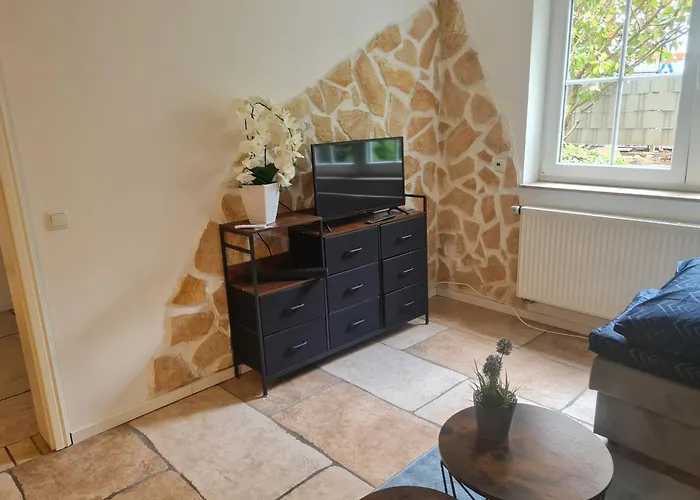 Apartamento Super Schoene Monteurunterkunft, Handwerkerwohnung, Naehe Hanau Und Frankfurt Nidderau